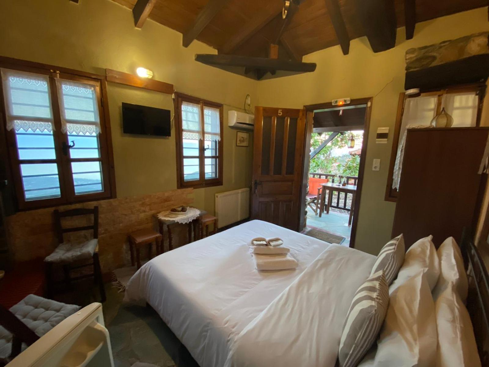 Traditional Guesthouse Erato Palaios Panteleimonas Zewnętrze zdjęcie