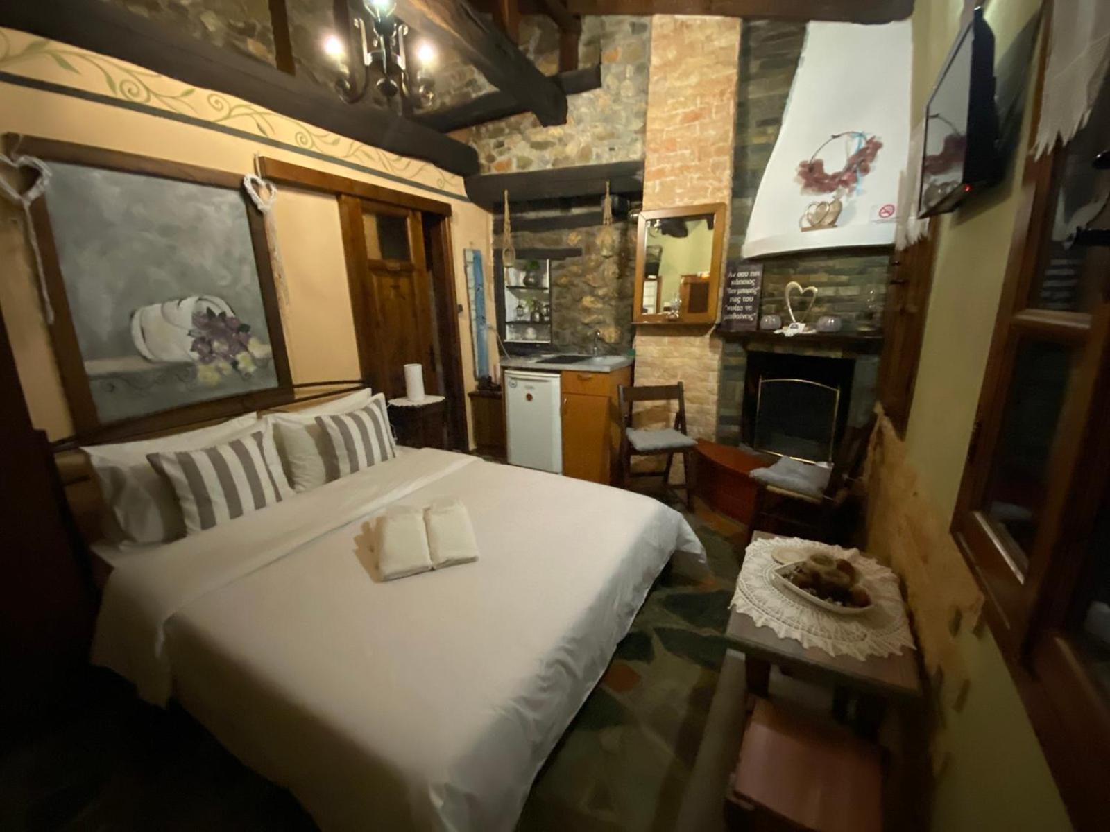 Traditional Guesthouse Erato Palaios Panteleimonas Zewnętrze zdjęcie