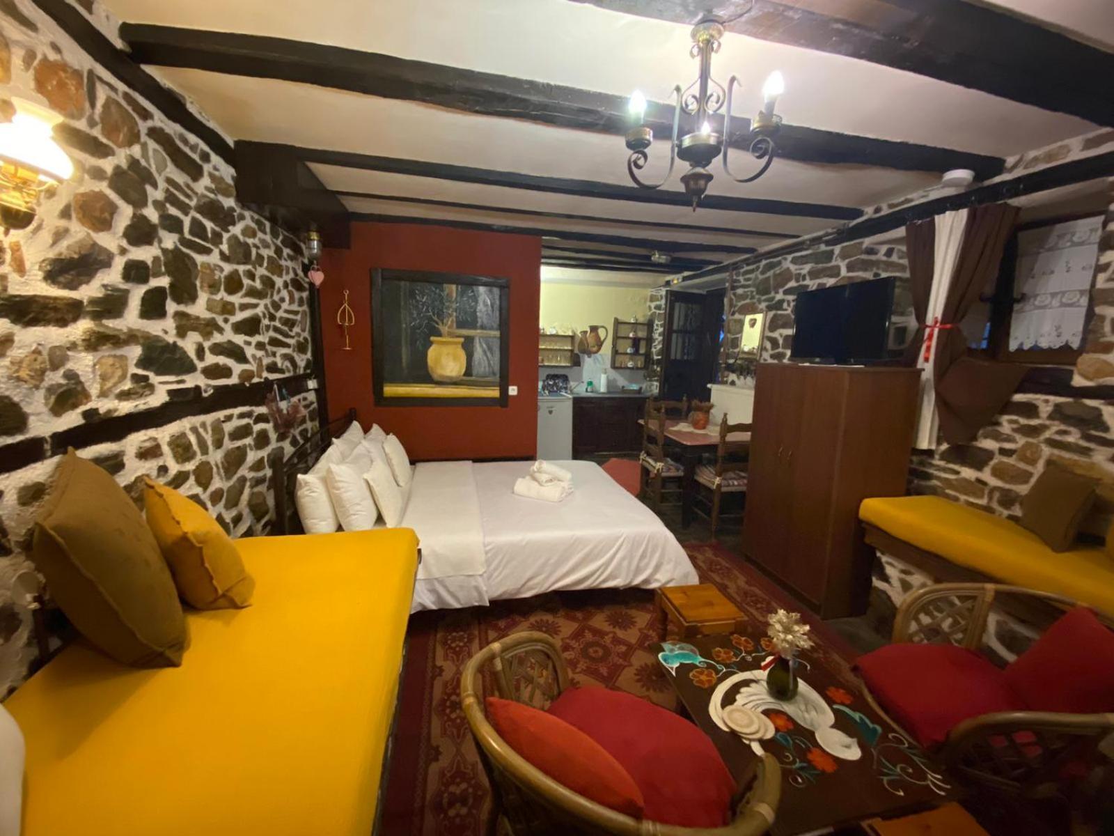 Traditional Guesthouse Erato Palaios Panteleimonas Zewnętrze zdjęcie